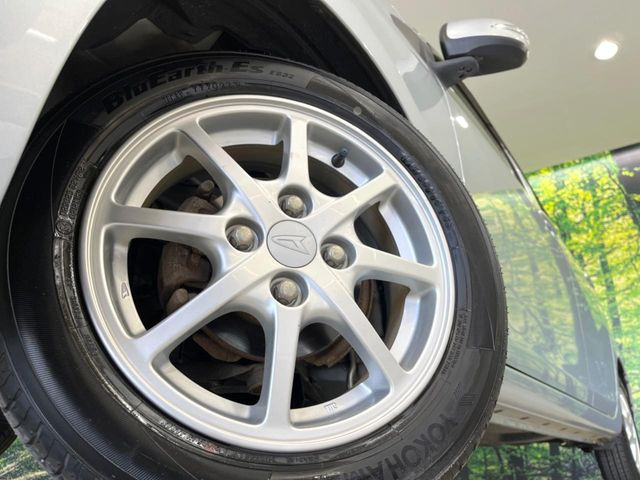 �y����14�C���`�A���~�z�C�[���z�O�ςɃ}�b�`���������A���~�z�C�[���𑕒����Ă���܂��B�e��ЊO�A���~�z�C�[����A�X�^�b�h���X�^�C�����戵�����Ă���܂��B���񂲑��k����������