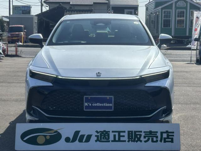 クラウンクロスオーバー2.5 G アドバンスト レザー パッケージ E-Four 4WD