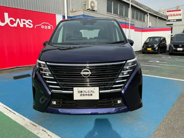 セレナ1.4 e-POWER ハイウェイスターV