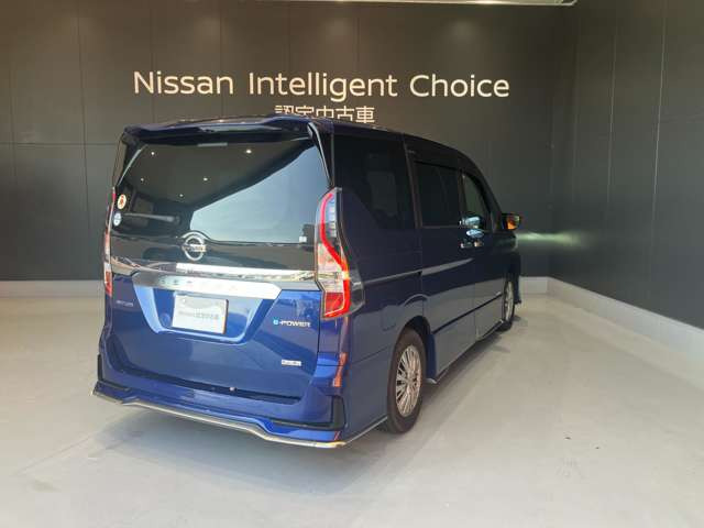 セレナ1.2 e-POWER AUTECH