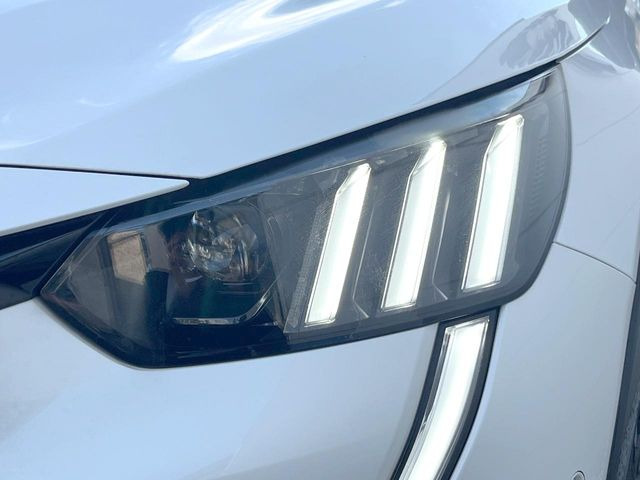 ��LED�w�b�h���C�g:��ԑ��s�����ǍD�Ȏ��E���m�ۂ����S���ĉ^�]�ł��鍂�P�xLED�w�b�h���C�g�𑕔�!�_�����x�������A����d�͂��}�����Ă��܂��B