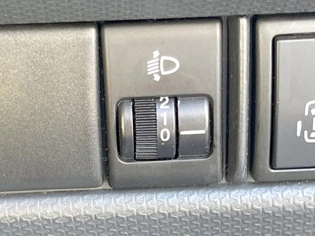 �y�w�b�h���C�g���x���C�U�[�z���D�݂̍����Ƀw�b�h���C�g�𒲐����\����̉^�]�������S�ɂȂ�܂�!