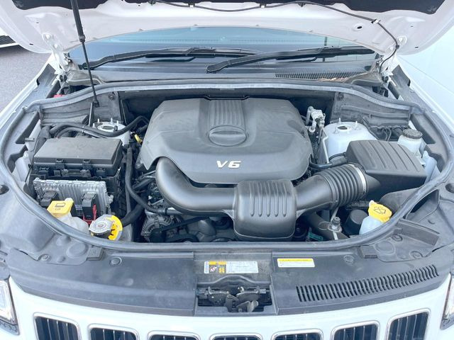 �����X�ł́A�e���[�J�[�̐�p�f�f�e�X�^�[�𓱓��B���Ǝ��i�����e�N�j�J���X�^�b�t���풓���Ă���܂��̂ŁA������̍ۂɂ����S���Ă����p���������܂��B