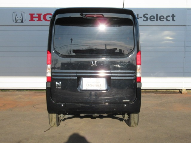 N-VAN+スタイル ファン 4WD