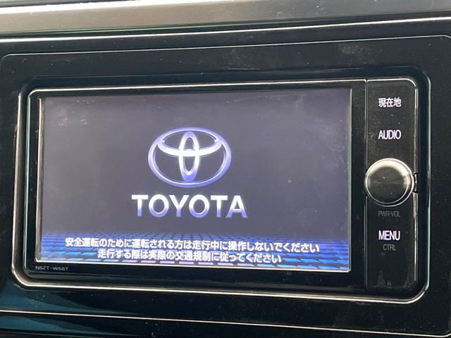 �y�����i�r�z�l�C�̏����i�r�𑕔����Ă���܂��B�i�r�̎g���₷���͂������A�I�[�f�B�I�@�\���[��!�L�����v�◷�s�͂������A�ʋ΂┃�����ȂǕ��i�̃h���C�u���y�����Ȃ�͂���