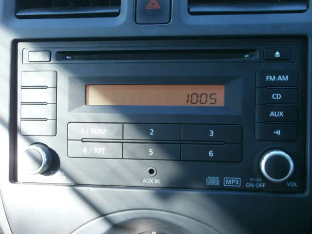 マーチ1.2 S プラムインテリア