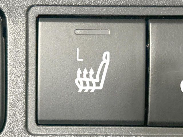 �y�V�[�g�q�[�^�[�z�������ɏd�󂷂�V�[�g�q�[�^�[!�G�A�R����葁�����܂��Ă����̂Ŋ�����̐l�����S�ł��ˁ�G�A�R���̉����͊������邩����A�Ƃ������ɂ����������߂ł��B