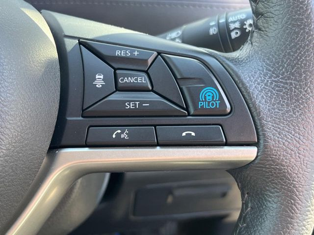 �y�v���p�C���b�g�z�������H�ł̒��������s���y��!!�a�؎��Ə��񑖍s�̃V�[���ŁA�A�N�Z���E�u���[�L�E�X�e�A�����O�������Ő��䂵�A�������^�]�̕��S���y�����Ă���܂���