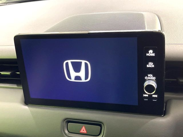 �y���[�J�[�����i�r�z�C���e���A�ɗn�����ރX�^�C���b�V���ȁu��p�݌v�v���[�J�[�i�r�𑕔��􎋔F���⑀�쐫�ȂǊ�{���\�ɂ��D��A���㎿�ȃJ�[���C�t�����y���݂��������܂��B