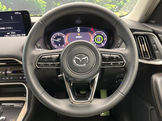 �y�����v�����X�e�A�����O�z�㎿�Ȋv���g�p���邱�ƂŁA��ɂ����������݂ƂĂ��^�]���₷���n���h���ł���