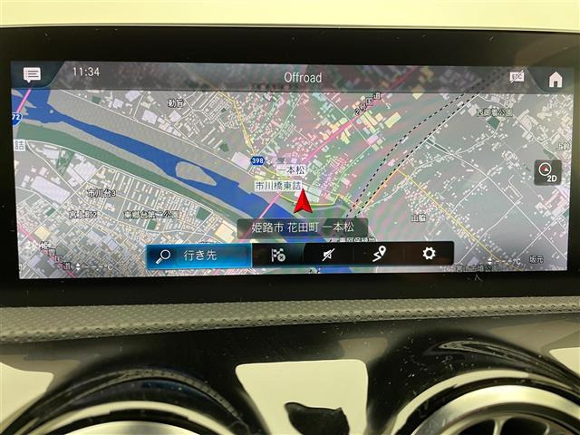 CLAシューティングブレークCLA180 AMGライン