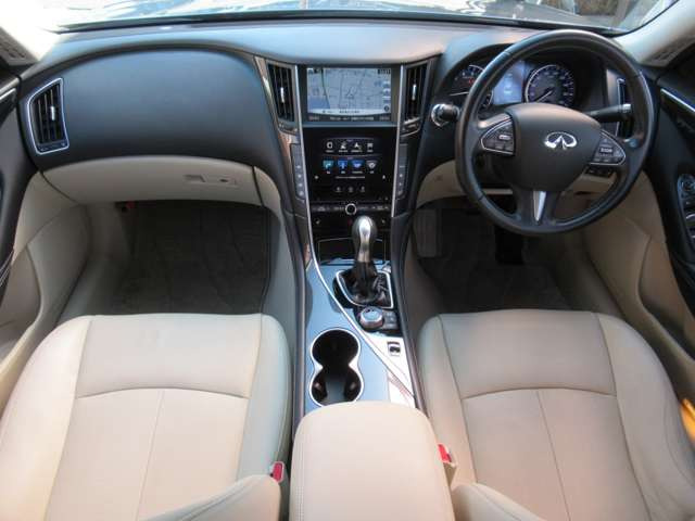 スカイライン3.5 350GT ハイブリッド タイプP