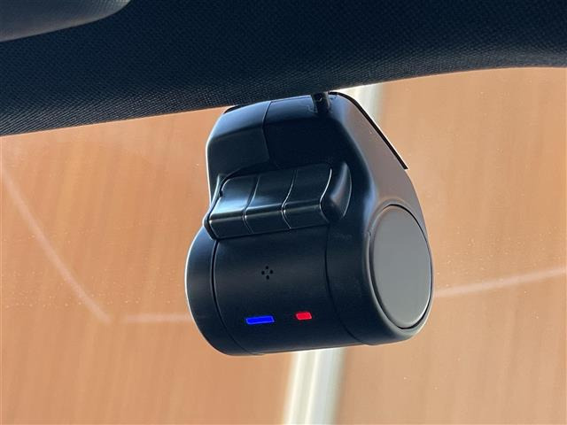 EクラスE220d アバンギャルド スポーツ