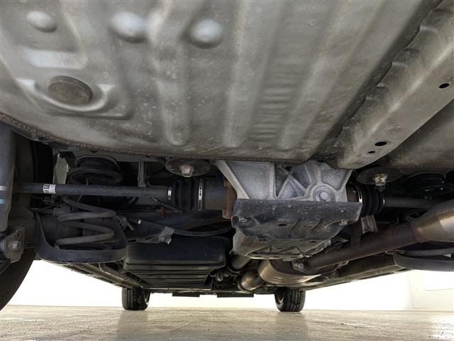 ヴォクシー2.0 ZS 4WD