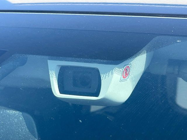 �y�A�C�T�C�gVer3�z�O���̎ԗ��������m���A�Փ˂������Ȏ��͌x��Œ��ӂ𑣂��A�u���[�L�𓥂ޗ͂��T�|�[�g�B�u���[�L�𓥂߂Ȃ������ꍇ�͏Փ˔�Q�y���u���[�L���쓮�A�Փˉ�����T�|�[�g���܂��B