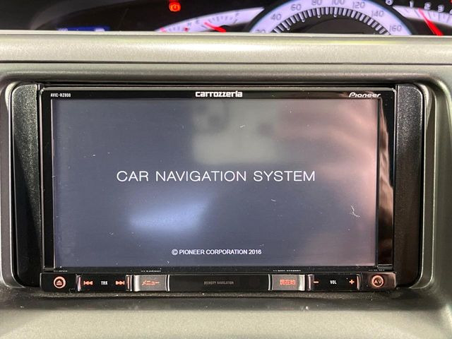 �y�i�r�Q�[�V�����z�g���₷���i�r�ŖړI�n�܂ł�������ē����Ă���܂��B�e��I�[�f�B�I�Đ��@�\���[�����Ă���A���Ԃ̉^�]������Ɋy�����Ȃ�܂�!!