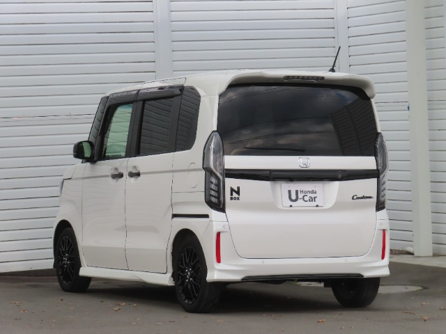 N-BOXカスタムL ターボ スタイルプラス ブラック
