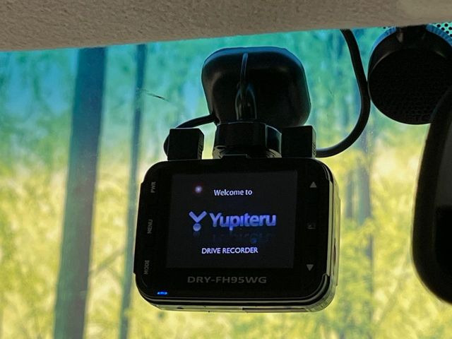 �y�h���C�u���R�[�_�[�z�h���C�u���R�[�_�[����!���s���͂������A������^�]�⎖�̂ɑ��������ہA�f���ŋL�^���A����̃��X�N�ɔ����܂��B���L�^�pSD�J�[�h�͂��q�l�����g�ł��������������K�v������܂��B