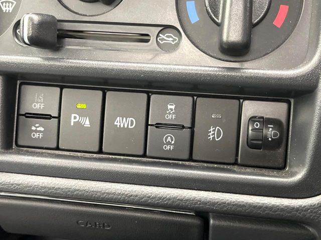 �y�A�C�h�����O�X�g�b�v�z�ԐM����a�؂Œ�Ԃ����ۂɃG���W�����~���A���ʂȔR���̏����}���܂��B�R��������ی�ɂȂ���@�\��G���W���̓u���[�L�𗣂��΍Ďn�����܂��B