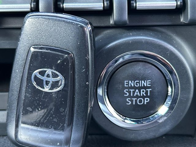 �y�A�N�Z�X�L�[&�v�b�V���X�^�[�g�z�J�o����|�P�b�g�ɓ��ꂽ�܂܂ł��h�A�̎{���E�������\�ȃX�}�[�g�L�[�𑕔��B�G���W���̃I���E�I�t�����J�M�����o���K�v�������A�{�^�����v�b�V�����邾����OK��