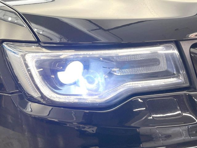 ��HID�w�b�h���C�g:���邭�O�����Ƃ炵�Ă����̂ŁA���V����Ԃ̑��s�������E�ǍD�ň��S���Ă���肢�������܂��B