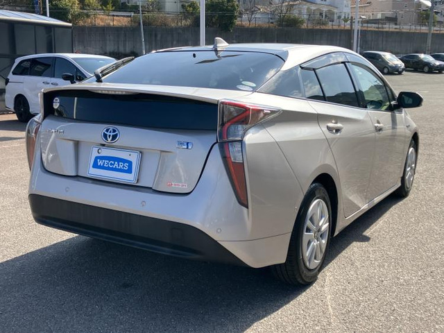 プリウス1.8 S セーフティ プラス