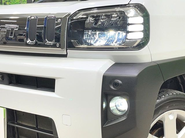 �yLED�w�b�h���C�g�z���V����ԑ��s�����ǍD�Ȏ��E���m�ۂ����S���ĉ^�]�ł��鍂�P�xLED�w�b�h���C�g�𑕔�!�_�����x�������A����d�͂��}�����Ă��܂��B