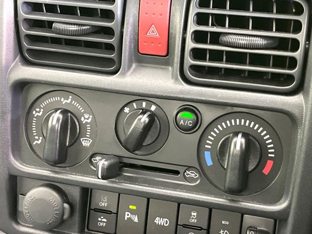 �����~�������Ă��S�Ȃɉ��K�ȋ󒲂�͂��Ă����A�_�C�������G�A�R���𑕔���