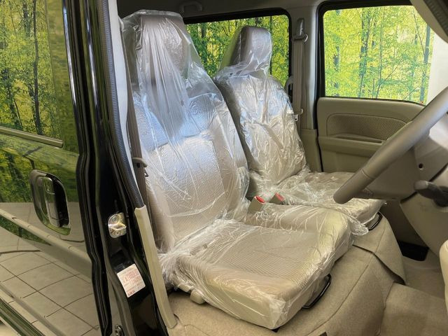 ���i���ȃI���W�i���t���A�}�b�g���I�v�V�����ɂĂ��p�ӂ��Ă���܂��B���D���ȃf�U�C����J���[�����Ԃɍ��킹�đI��ł����������Ƃ��ł��܂���