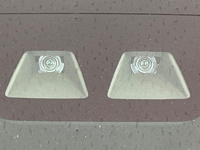 �y�X�}�[�g�A�V�X�g�z���s���ɑO���̎ԗ�����F�����A�Փ˂������Ȏ��͌x��ƃu���[�L�ŏՓˉ���Ɣ�Q�y�����A�V�X�g�B�����S�Ƀh���C�u�����y���݂��������܂��B