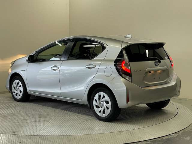 �l�C�̎Ԏ킪�����낢!�e���[�J�[ �ŐV�l�C�Ԃ����C���i�b�v!���ĐG���đI�ׂ�W����ł�!