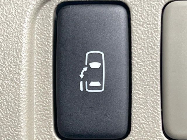 �y�p���[�X���C�h�h�A�z�X�}�[�g�L�[��^�]�Ȃ̃X�C�b�`�ŃX���C�h�h�A�̊J���\���d��������͂����ăh�A���J����K�v�������A���������q�l�ł��A�d���ו��������Ă��鎞�����N�ɊJ���߂ł��܂���