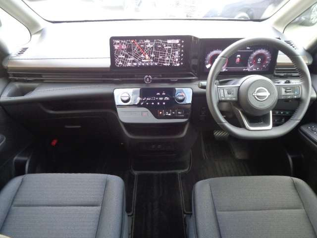 セレナ2.0 ハイウェイスターV