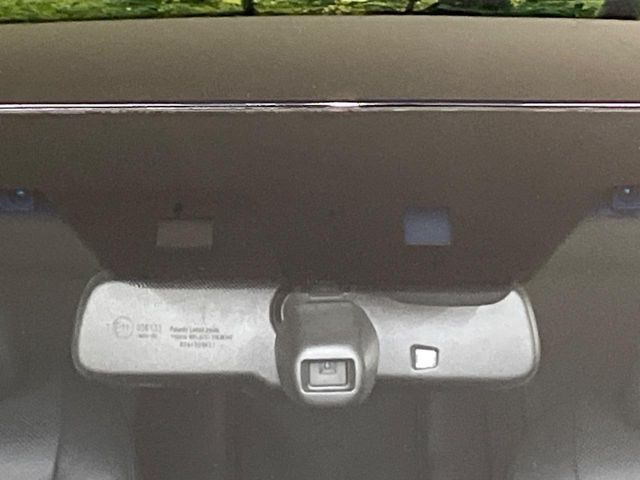 �y�v���N���b�V���Z�[�t�e�B�z�O���̎ԗ��������m���A�Փ˂������Ȏ��͌x��Œ��ӂ𑣂��A�u���[�L�𓥂ޗ͂��T�|�[�g�B�u���[�L�𓥂߂Ȃ������ꍇ�͏Փ˔�Q�y���u���[�L���쓮�A�Փˉ�����T�|�[�g���܂��B