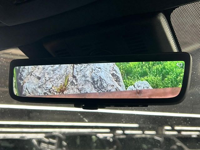 �y�f�W�^���C���i�[�~���[�z��Ȃ̑傫�ȉו��⓯��҂Ō�����m�F���Â炢���ł����S!�J�������B�e�����ԗ�����̉f�������[���~���[���ɕ\���B�N���A�Ȏ��E�ŏ󋵂̊m�F���\�ł�!