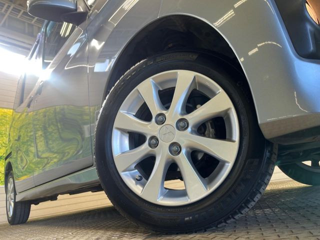 �y����14�C���`�A���~�z�C�[���z�O�ςɃ}�b�`���������A���~�z�C�[���𑕒����Ă���܂��B�e��ЊO�A���~�z�C�[����A�X�^�b�h���X�^�C�����戵�����Ă���܂��B���񂲑��k����������