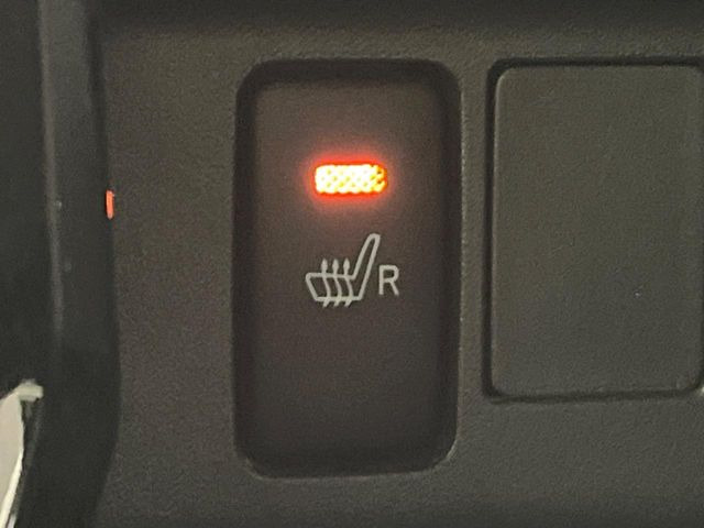 �y�V�[�g�q�[�^�[�z�������ɏd�󂷂�V�[�g�q�[�^�[!�G�A�R����葁�����܂��Ă����̂Ŋ�����̐l�����S�ł��ˁ�G�A�R���̉����͊������邩����A�Ƃ������ɂ����������߂ł��B