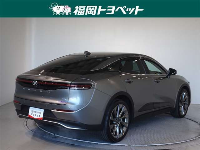 クラウンクロスオーバー2.5 G アドバンスト レザー パッケージ E-Four 4WD