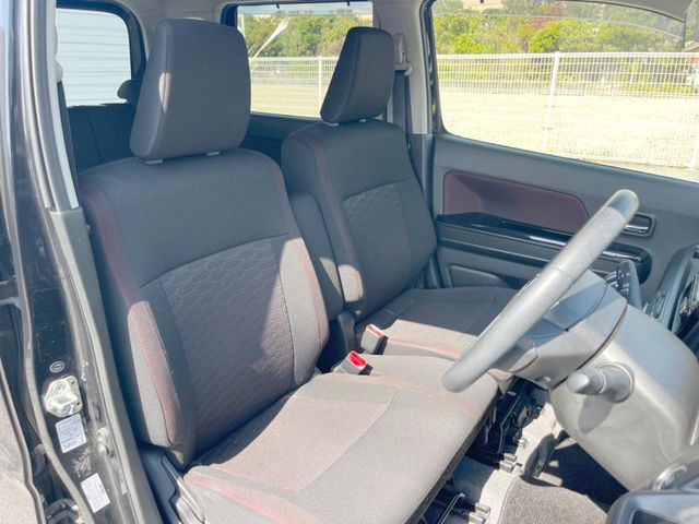 �^�]�ȃV�[�g���͎g�p�������Ȃ��A�ǍD�ȏ�ԂƂȂ��Ă��܂��B���J�Ɏg���Ă������Ƃ��悭�킩��܂��ˁB