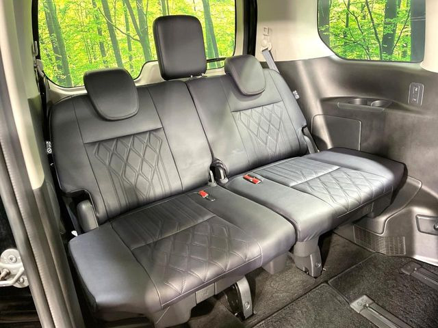 3��ڃV�[�g�͂�������ԗǍD����l�ł��������ƍ����Ē����܂��̂ŁA��l���ł̂��o���������N���N�ł��􂲉Ƒ��ŁA�C�̒m�ꂽ���ԂŁA�h���C�u�ɍs���̂��y���݂ł��ˁ�