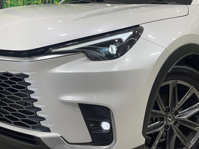 �yLED�w�b�h���C�g�z���V����ԑ��s�����ǍD�Ȏ��E���m�ۂ����S���ĉ^�]�ł��鍂�P�xLED�w�b�h���C�g�𑕔�!�_�����x�������A����d�͂��}�����Ă��܂��B