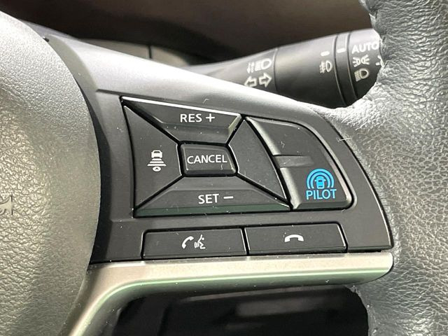 �y�v���p�C���b�g�z�������H�ł̒��������s���y��!!�a�؎��Ə��񑖍s�̃V�[���ŁA�A�N�Z���E�u���[�L�E�X�e�A�����O�������Ő��䂵�A�������^�]�̕��S���y�����Ă���܂���