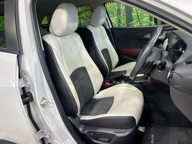 �y�n�[�t���U�[�V�[�g�z�������ƍ���S�n�𗼗������l�C�̃V�[�g���w�ʁE���ʂ̓X�G�[�h���ƂȂ��Ă���A���G��⊊��ɂ����ɗD��Ă��܂��B�C���╞���ɍ��E���ꂸ���K�ɂ���肢�������܂��B