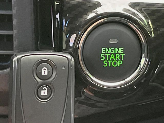 �y�X�}�[�g�L�[�z�J�o����|�P�b�g�ɓ��ꂽ�܂܂ł��h�A�̎{���E�������\�ȃX�}�[�g�L�[�𑕔��B�G���W���̃I���E�I�t�����J�M�����o���K�v����������Ƃ��Ă��֗��ł���