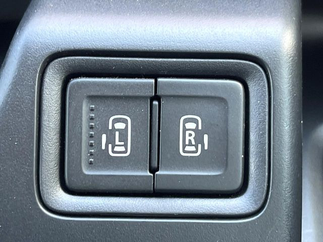 �y�����p���[�X���C�h�h�A�z�X�}�[�g�L�[��^�]�Ȃ̃X�C�b�`�Ō�ȗ����X���C�h�h�A�̊J���\���d��������͂����ăh�A���J����K�v�������A�����Ȃ��q�l�ł��ȒP�ɊJ���߂ł����K�ł���