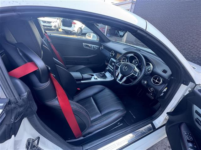 SLKクラスSLK200 エクスクルーシブ