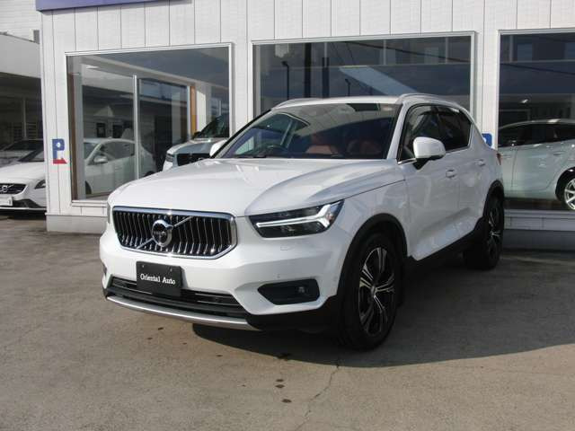 XC40T5 AWD インスクリプション 4WD
