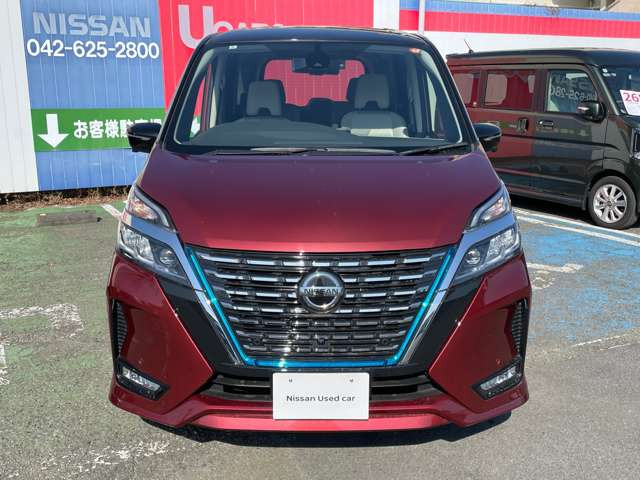 セレナ1.2 e-POWER ハイウェイスターV