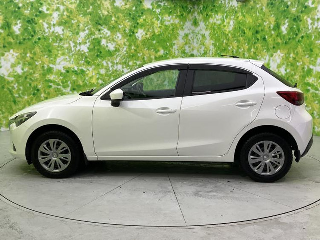 デミオ1.3 13S 4WD