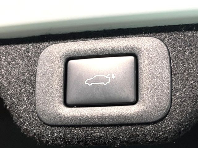 �y�p���[�o�b�N�h�A�z�X�}�[�g�L�[��^�]�Ȃ̃{�^�������������Ń��A�Q�[�g�������ŊJ���܂�!�ו��������Ă��鎞��A�����ʒu�ɂ���o�b�N�h�A��߂�ۂɕ֗��ȋ@�\�ł���